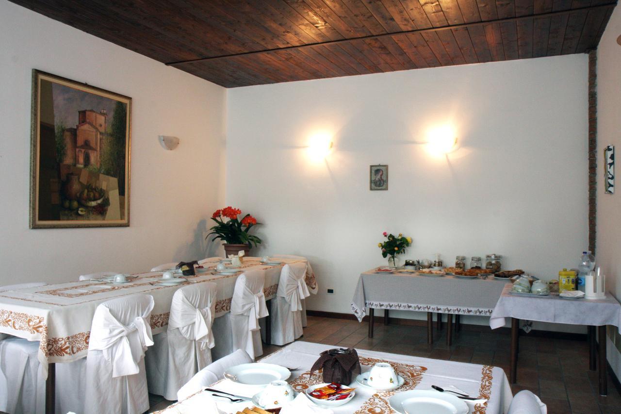 Agriturismo Santa Maria Bressanoro Castelleone Luaran gambar